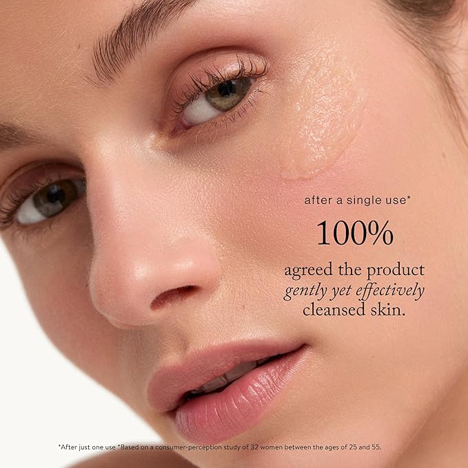 goop Beauty Exfoliating Jelly Cleanser | Face Wash to Clean & Smooth Skin | Squalane, Kakadu Plum, & Vitamin C | Moisturizes & Soothes Skin | Paraben & Silicone Free | 4 fl oz