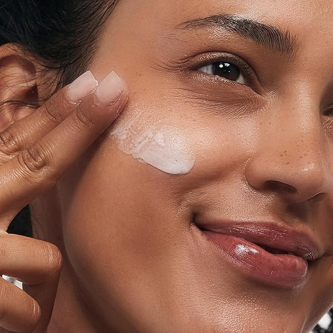 VASANTI Exfoliating Face Wash, Original Size (120g) - Enzymatic Face Rejuvenator which is Enriched with Papaya, Microcrystals, Aloe Vera - Get Healthy Glowing Skin