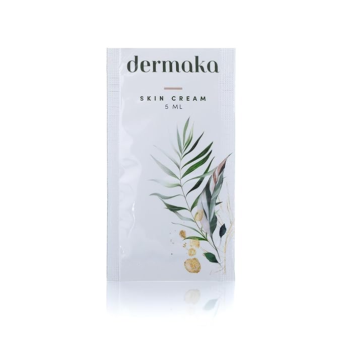 Dermaka 5ml 25 Packets Moisturizing Lotion Formulated by a surgeon to aide in Healing Skin - Hydrating, Fast-Absorbing & Non-Greasy Formula - With Vitamins A, E and Arnica