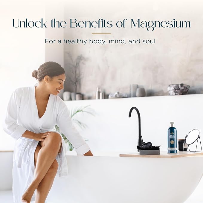 MAG I.C. Magnesium Bath Soak Infused with Lavender Oil to Hydrate, Soothe and Moisturize Skin, Relax and Replenish Muscles, Highly Concentrated Pure Magnesium Salts, 500mL